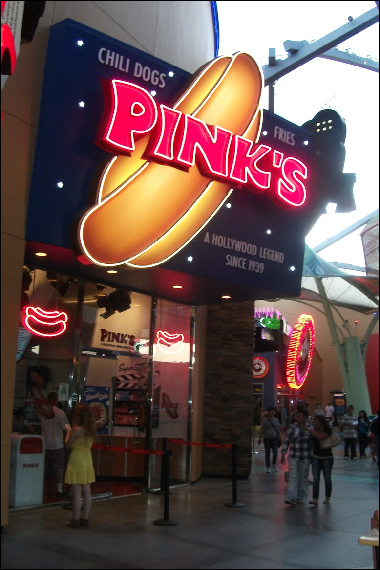 Lunch at Pink's Hot Dogs, at Universal City, CA